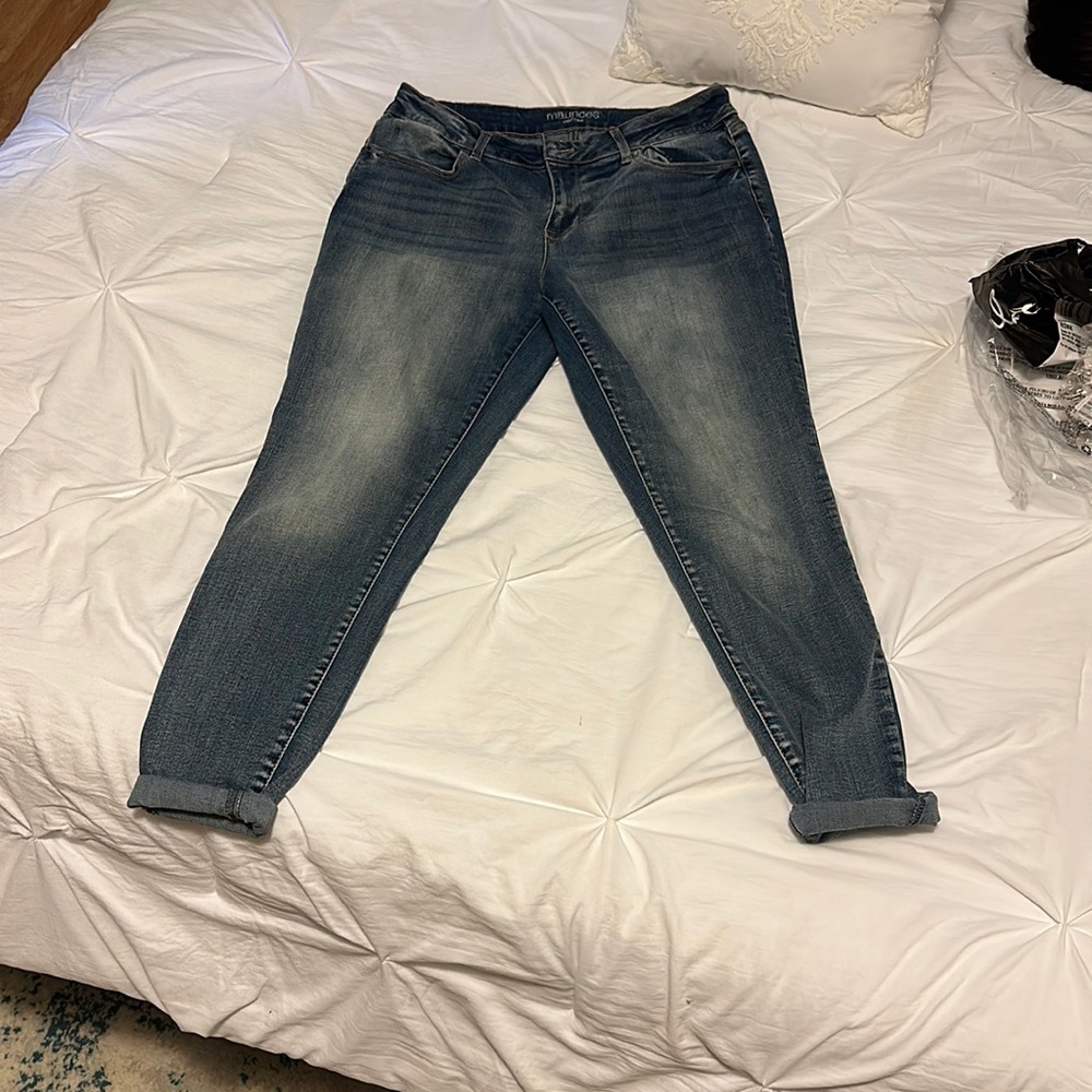 Maurices mid-rise size large jeans